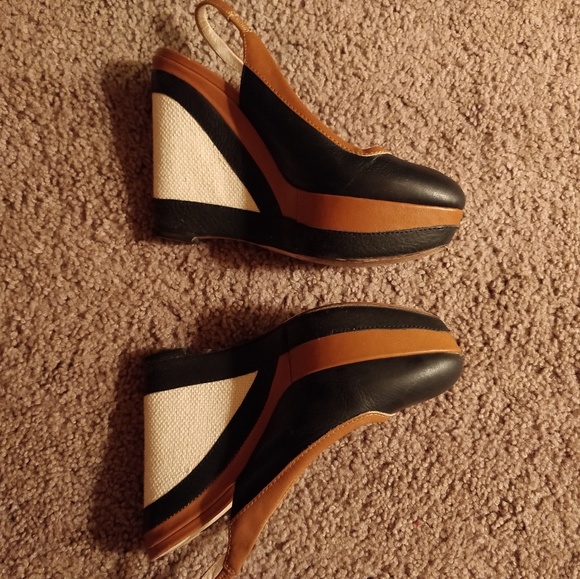 Authentic Escada platform bump - Picture 4 of 7